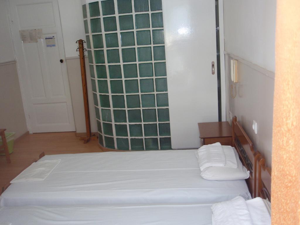 Hotel Argo Tesalónica Habitación foto